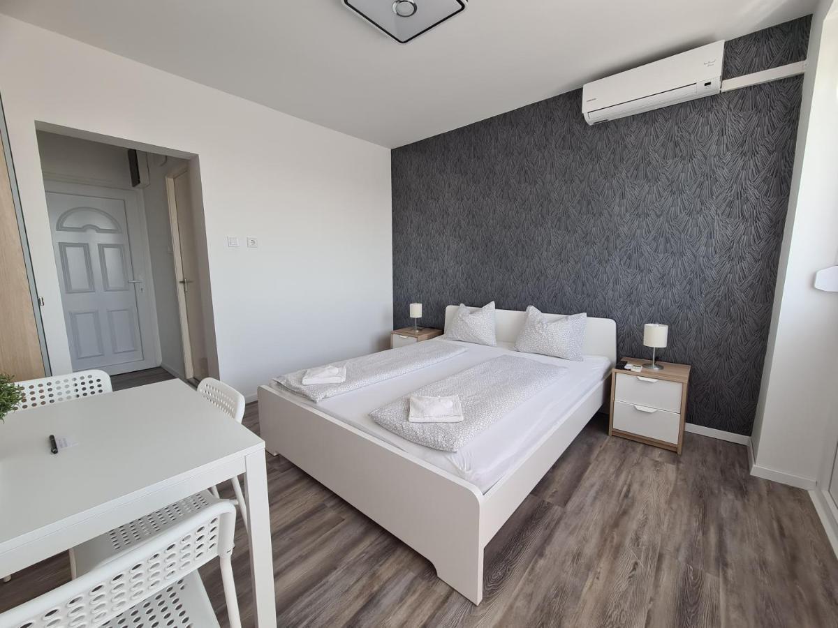 Surman Apartmanok Siófok Eksteriør billede