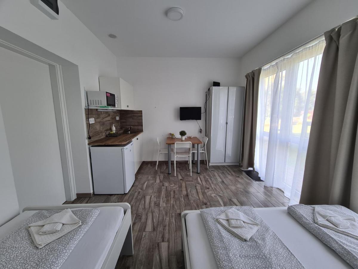 Surman Apartmanok Siófok Eksteriør billede